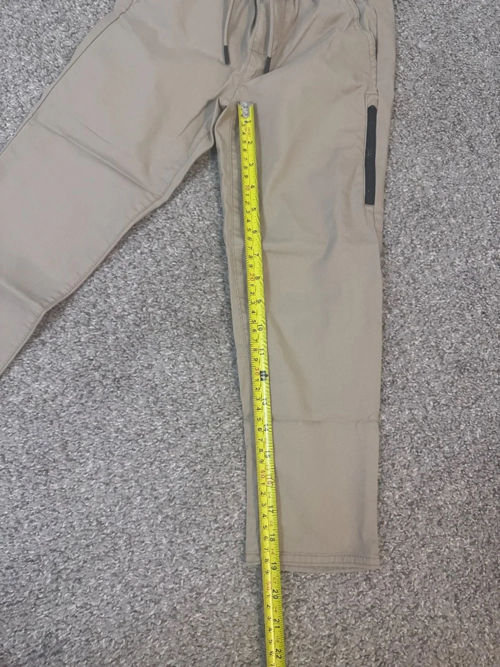 Old Navy Boys Size Small (6-7) Khaki Tech Taper Quick Dry Pants